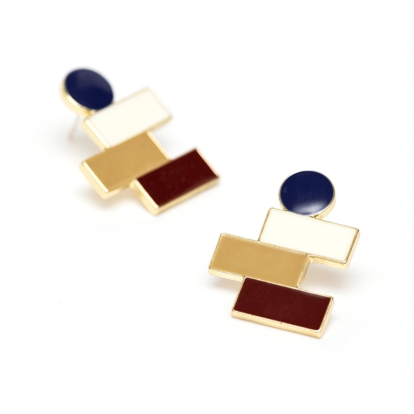 Stacked Geometric Earrings - Picture 3 of 4